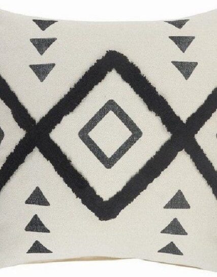 cojin con patron tribal en beige y gris oscuro