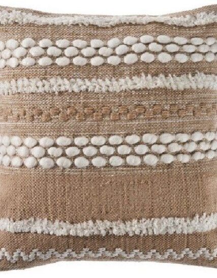 cojin texturizado con patron en arena y beige