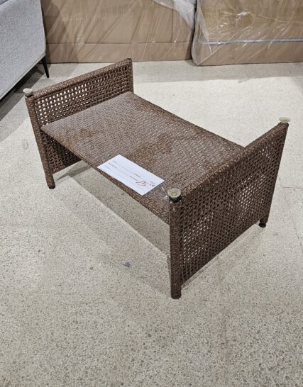 Mesa de Centro en Ratan sin tapa de vidrio