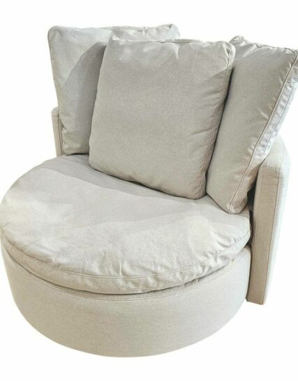 Poltrona Niklas Giratoria: Poltrona giratoria con relleno de plumas