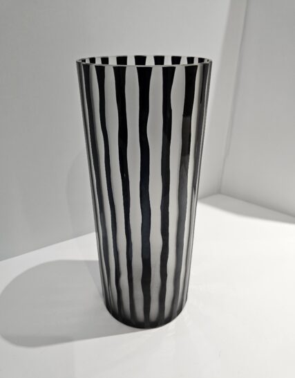 Florero en Vidrio Lineas Negras
