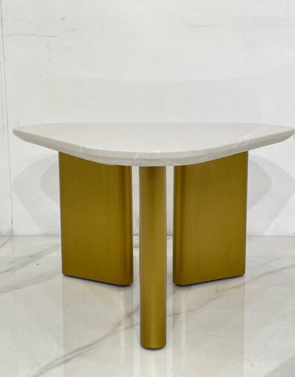 Mesa de Centro Neo: Diseño moderno con acabado en titanium y mármol